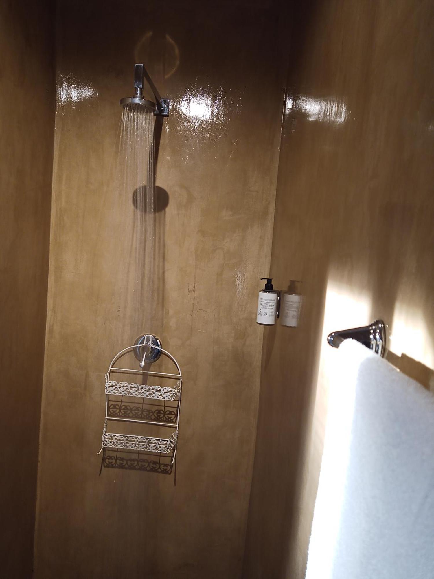 The Oak Treehouse Bnb 昆斯敦 外观 照片